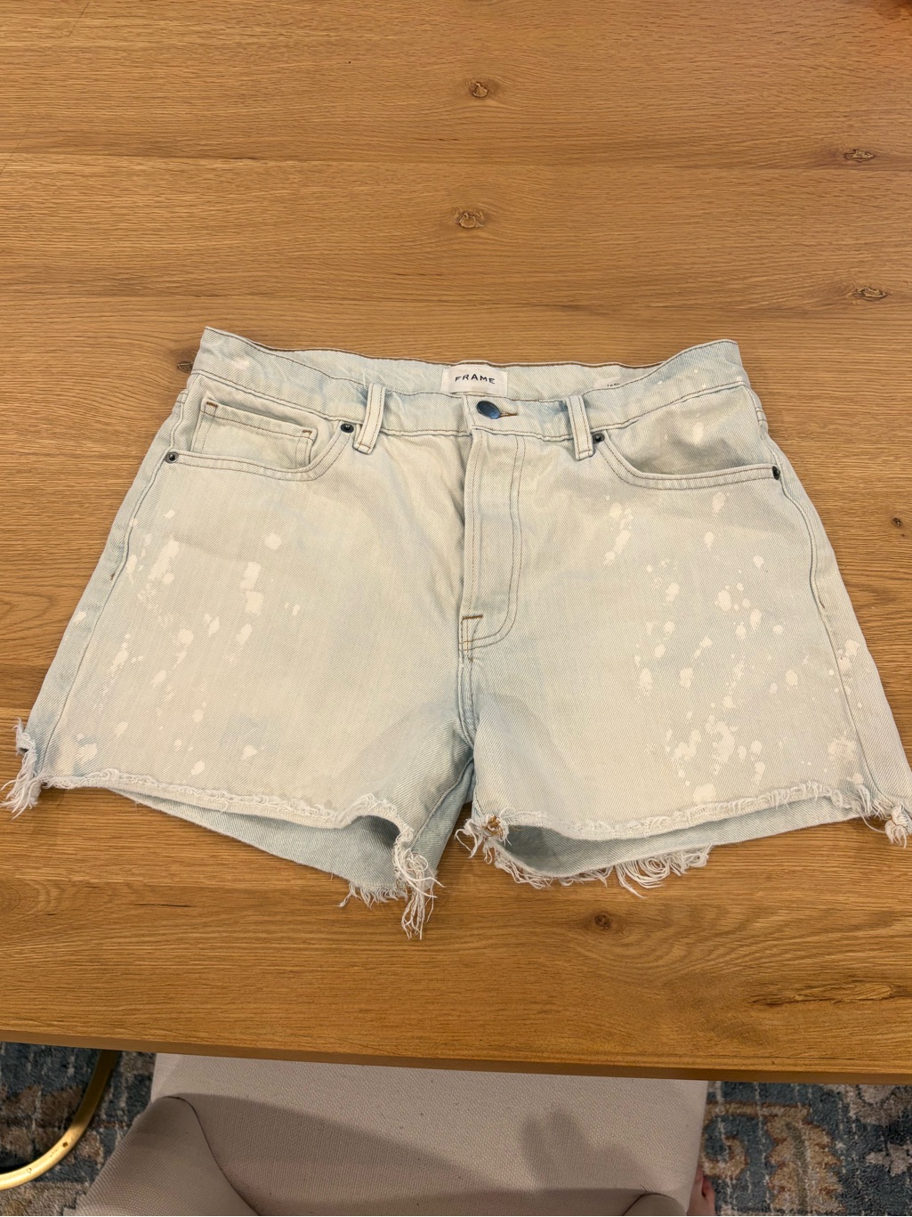 Frame Le Slouch Short Raw Hem